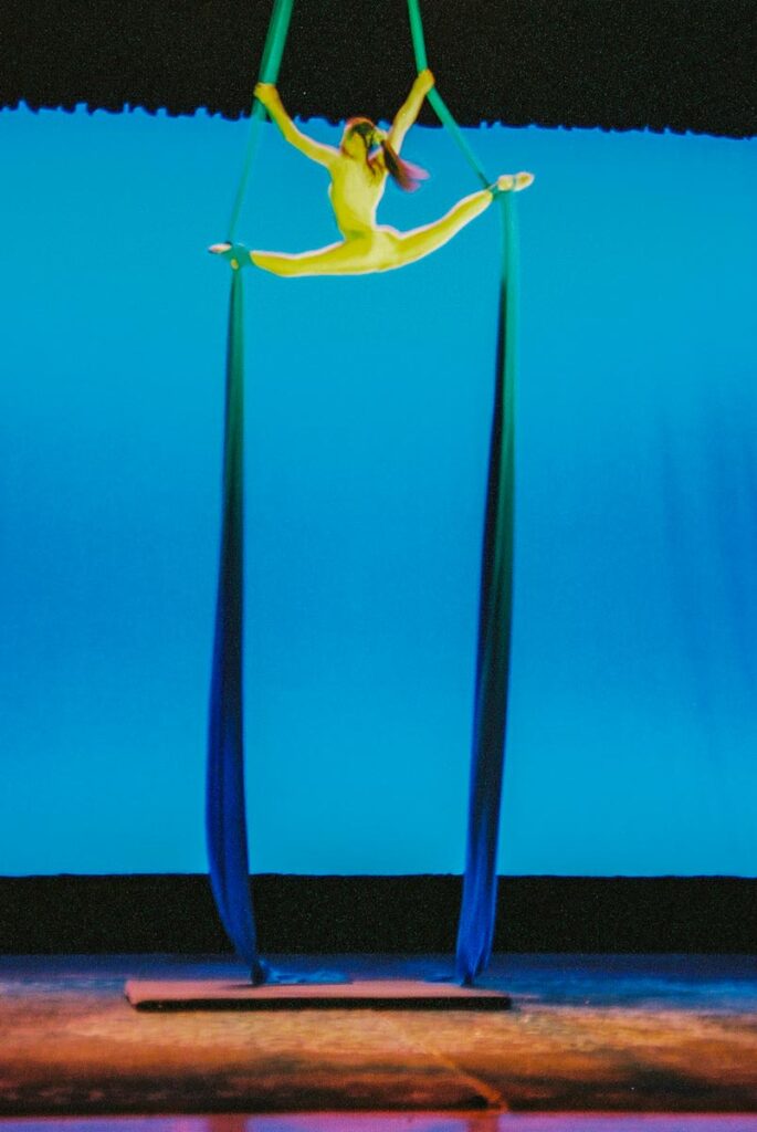 Acrobatics at Wan Sheng Theatre, Beijing